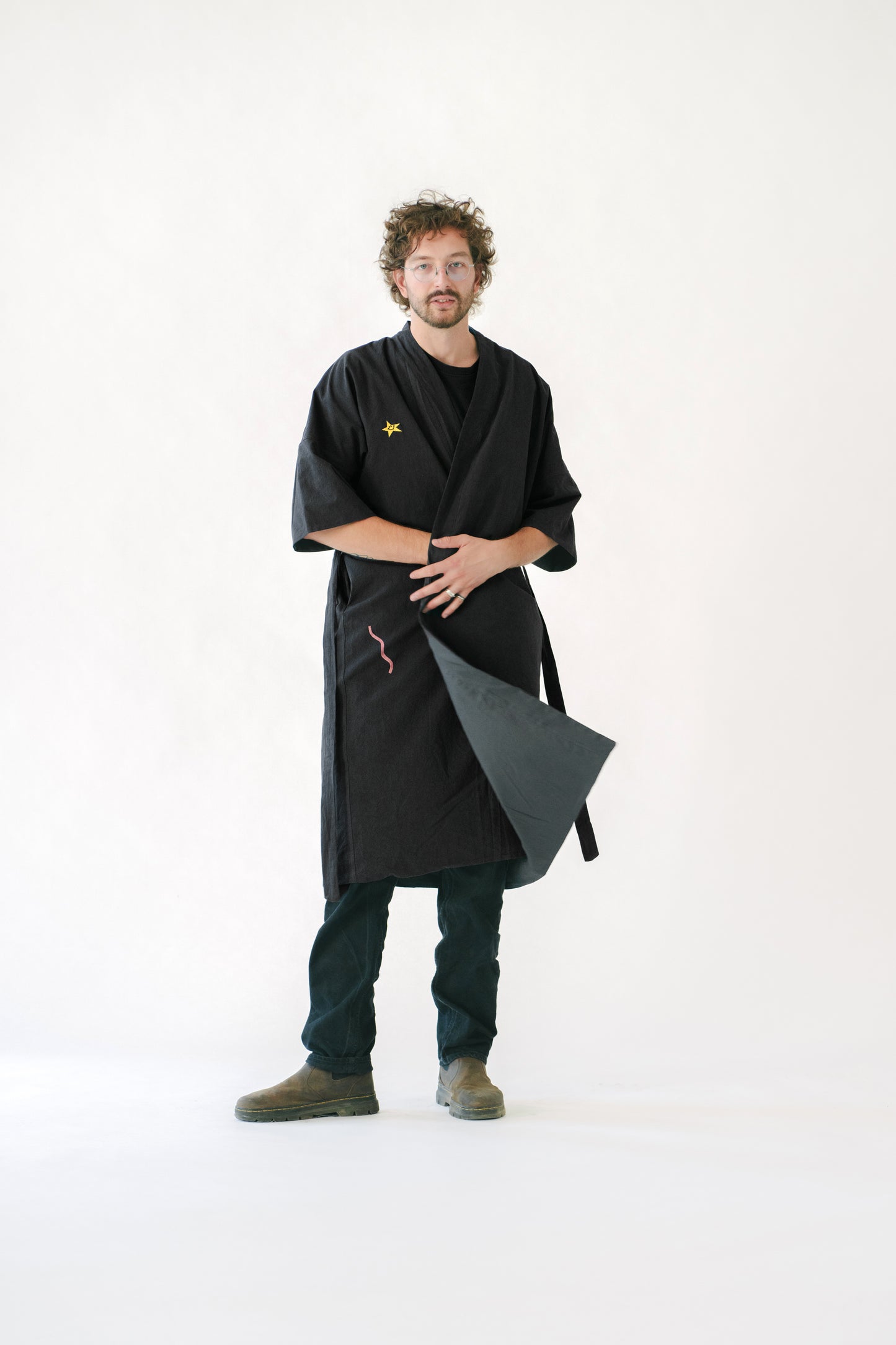 Halat Harap-Alb Embroidered