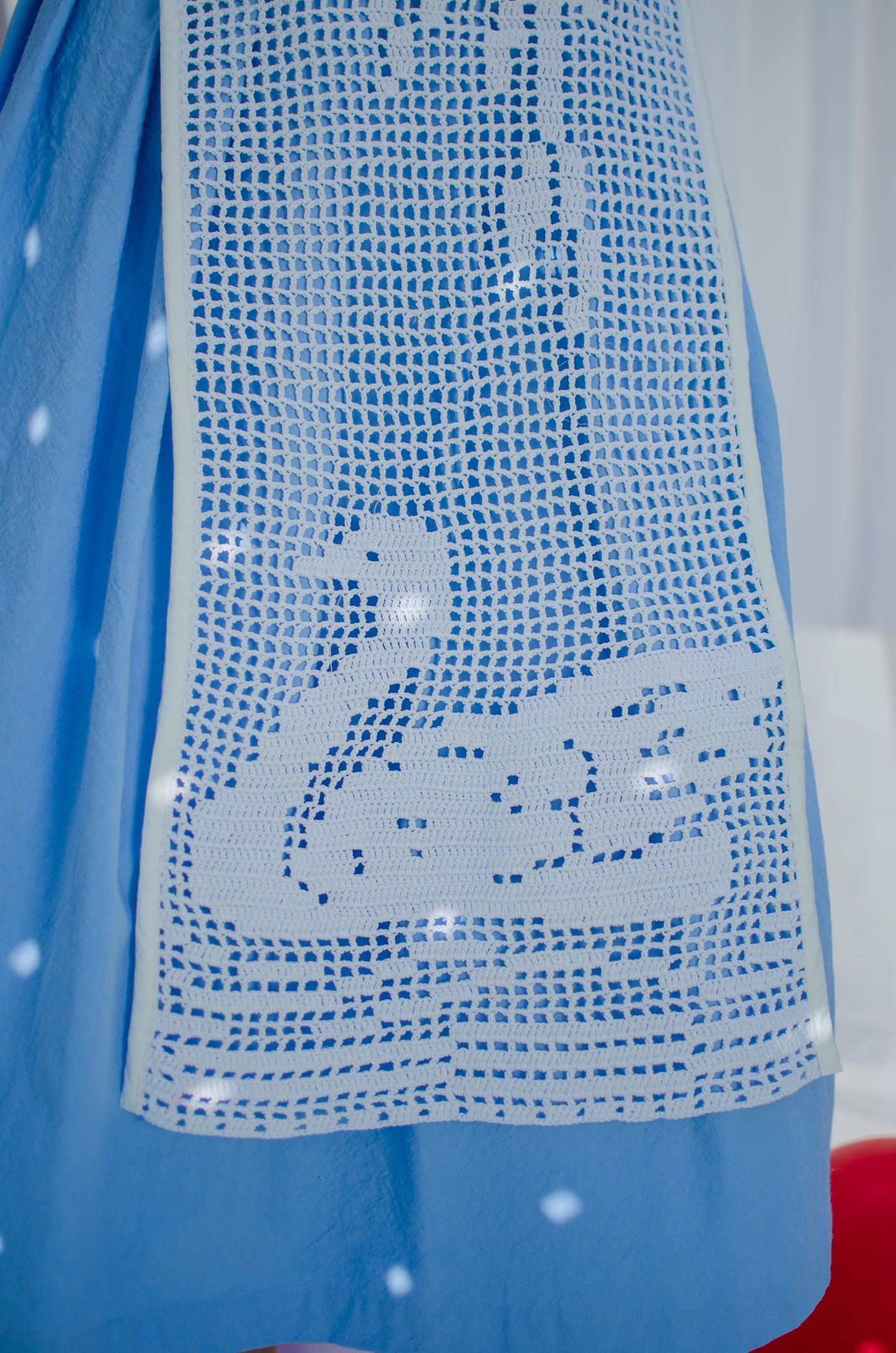 Handcrafted Lace Swan - MIX AND MATCH LIKE A CHILD